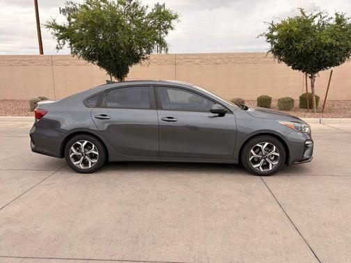 Gravity Grey 2019 Kia Forte LXS
