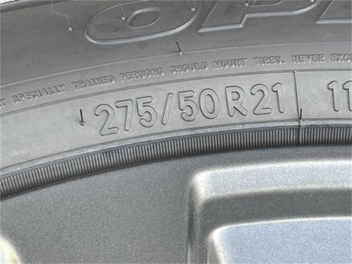 2024 Land Rover Range Rover Sport SE