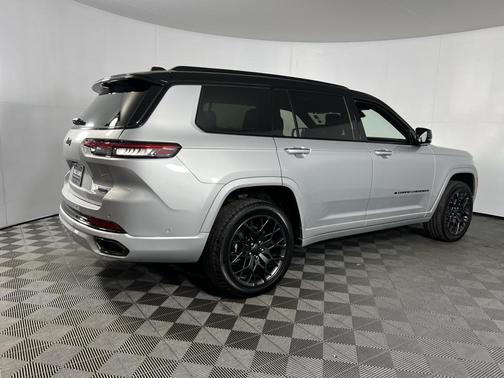 2024 Jeep Grand Cherokee L Summit Reserve
