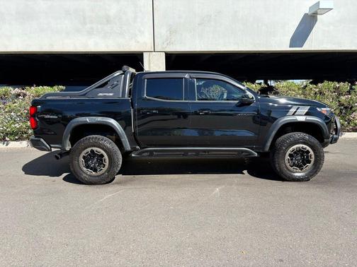 Black 2023 Chevrolet Colorado ZR2