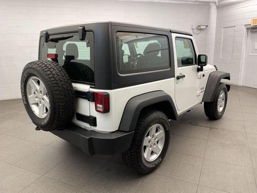 Bright White Clearcoat 2016 Jeep Wrangler Sport