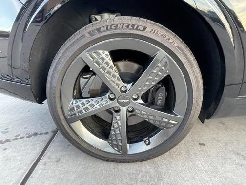 2024 Genesis GV70 2.5T AWD