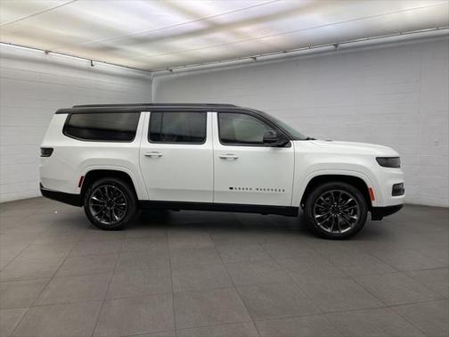 2025 Jeep Grand Wagoneer L Obsidian 4x4