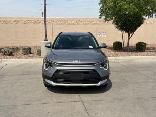 Steel Gray 2025 Kia Niro EX