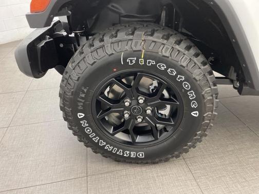 2025 Jeep Gladiator Willys