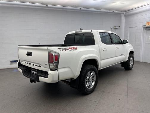 2020 Toyota Tacoma TRD Sport