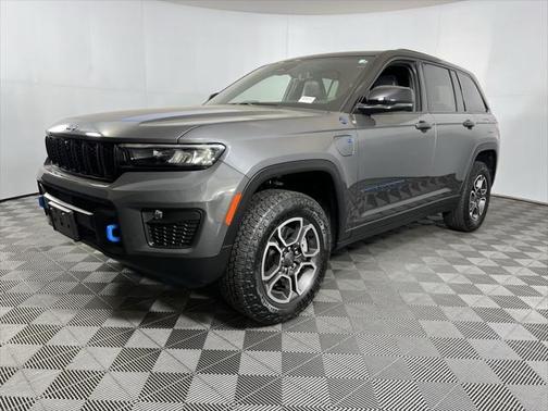 2022 Jeep Grand Cherokee 4xe Trailhawk
