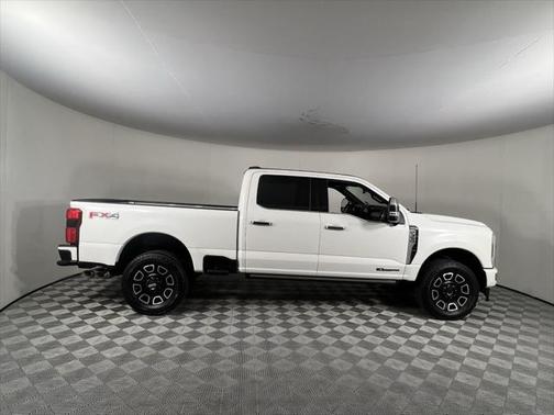 2024 Ford F-350 Platinum