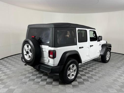 Photo 3 of 55 of 2021 Jeep Wrangler Unlimited Sport