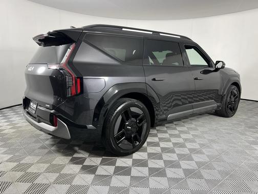 2024 Kia EV9 GT-Line