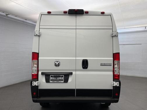 2026 RAM ProMaster 2500 Tradesman