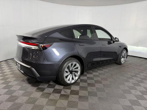 Stealth Grey 2026 Tesla Model Y Premium Rear-Wheel Drive