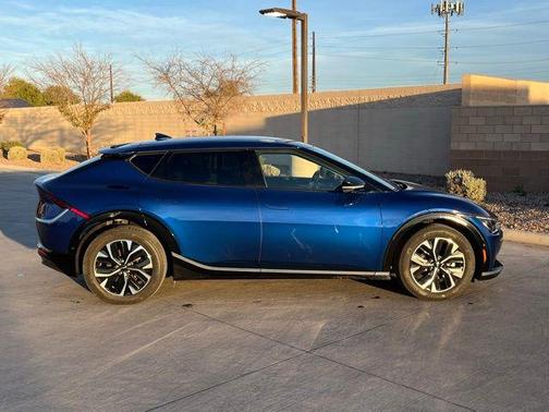 2024 Kia EV6 Wind