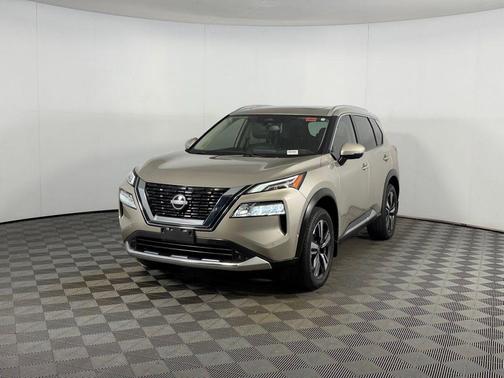 Champagne Silver Metallic 2023 Nissan Rogue Platinum