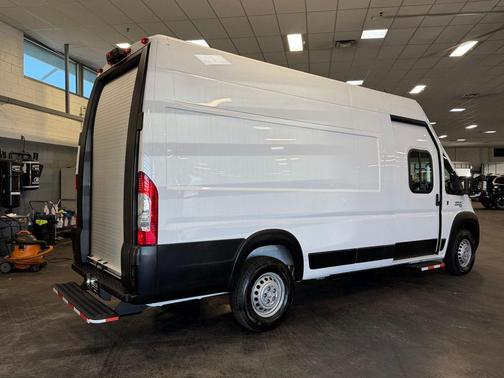 Bright White Clearcoat 2024 RAM ProMaster 3500 High Roof