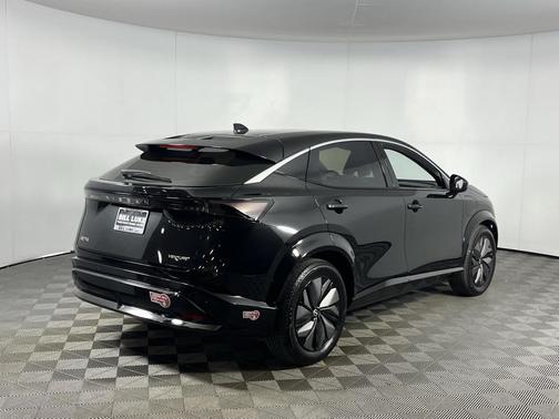 2024 Nissan ARIYA VENTURE+