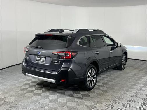 2023 Subaru Outback Touring