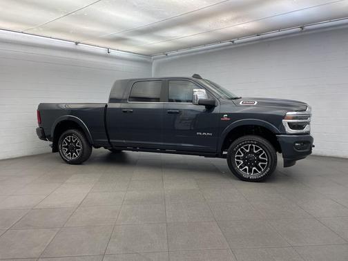 2025 RAM 2500 Longhorn