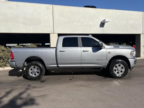 2023 RAM 3500 Big Horn Crew Cab 4x4 6'4' Box