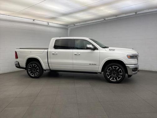 2025 RAM 1500 Longhorn