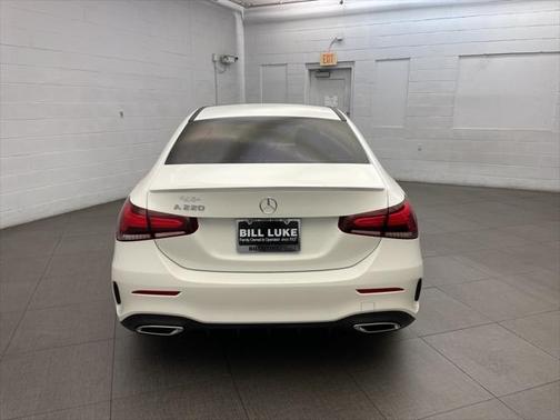 2022 Mercedes-Benz A-Class A 220