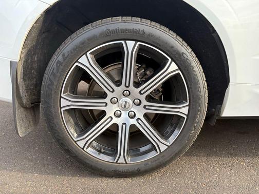 2021 Volvo XC60 T6 Inscription