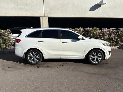 2017 Kia Sorento SX