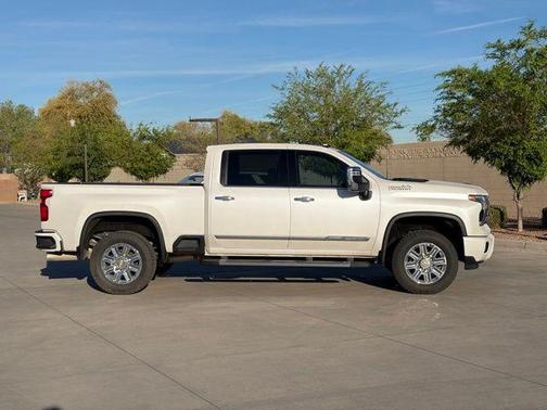 2024 Chevrolet Silverado 3500 High Country