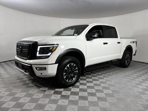 2024 Nissan Titan PRO-4X