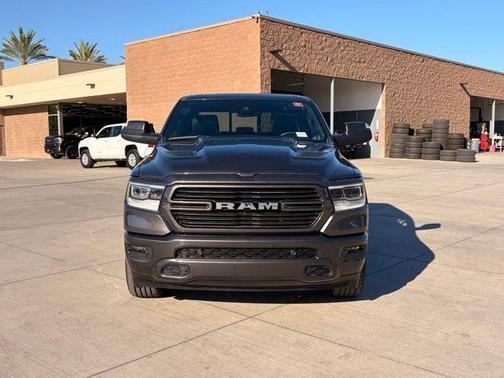 Granite Crystal Metallic Clearcoat 2023 RAM 1500 Laramie