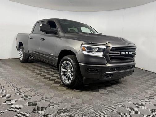 Granite Crystal Metallic Clearcoat 2023 RAM 1500 Laramie