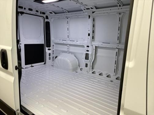 2025 RAM ProMaster 1500 Low Roof