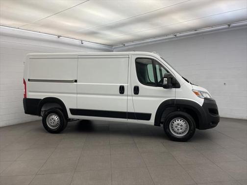 2025 RAM ProMaster 1500 Low Roof