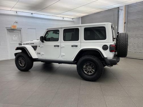 2025 Jeep Wrangler Rubicon 392 Final Edition