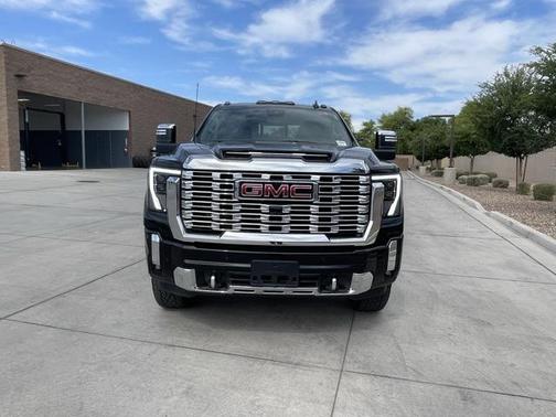 2024 GMC Sierra 2500 Denali