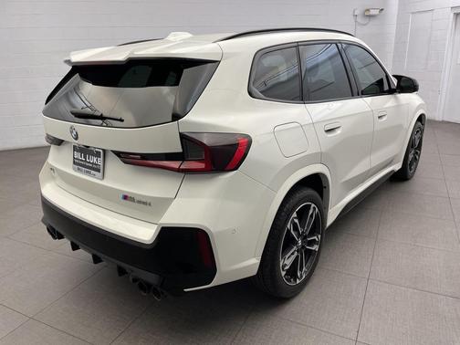 2024 BMW X1 M35i