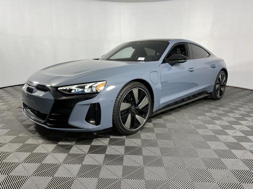 2023 Audi e-tron GT Prestige quattro