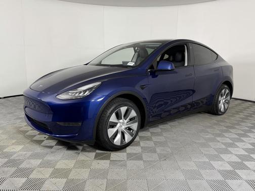 2023 Tesla Model Y Long Range Dual Motor All-Wheel Drive