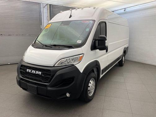 Bright White Clearcoat 2023 RAM ProMaster 3500 High Roof