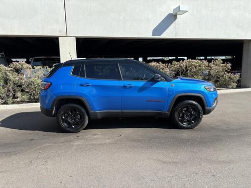 2024 Jeep Compass Trailhawk