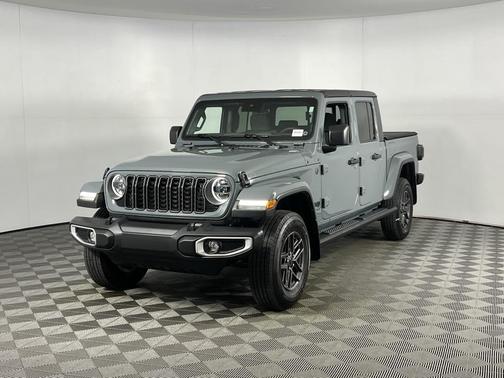 2024 Jeep Gladiator Sport S