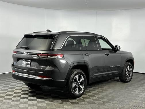 2022 Jeep Grand Cherokee 4xe Base