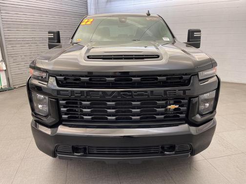 2022 Chevrolet Silverado 2500 Custom
