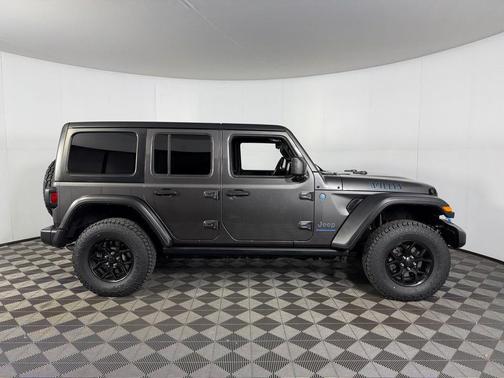 2024 Jeep Wrangler 4xe Willys