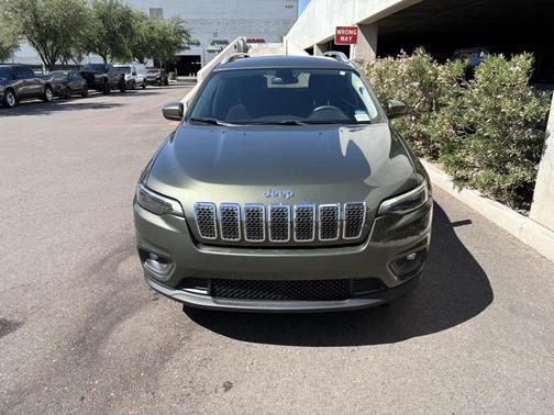 2019 Jeep Cherokee Latitude