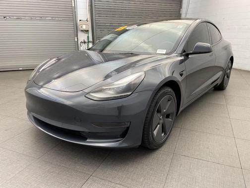 2023 Tesla Model 3 Standard Range