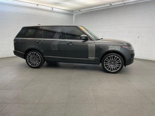 Carpathian Grey Premium Metallic 2021 Land Rover Range Rover P525 Westminster