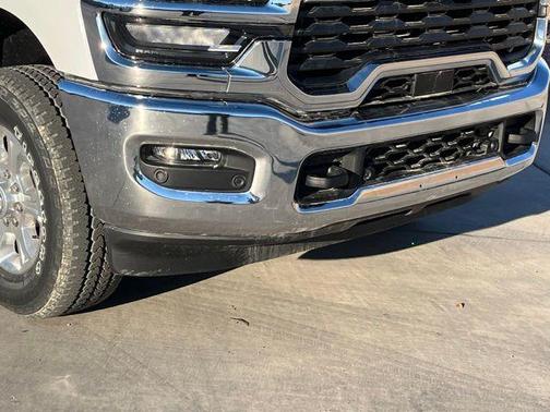 2025 RAM 2500 Lone Star Crew Cab 4x4 6'4' Box