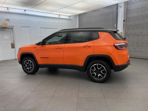 2026 Jeep Compass Trailhawk