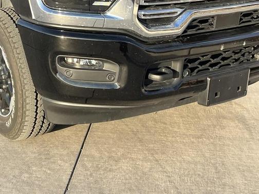 2025 RAM 2500 Laramie Crew Cab 4x4 6'4' Box